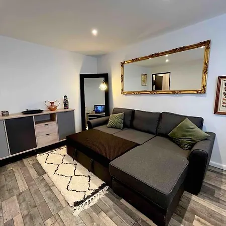 Apartment Le Lys - Cosy Et Atypique A Moulin-les-metz