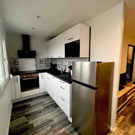 Apartment Le Lys - Cosy Et Atypique A Moulin-les-metz *